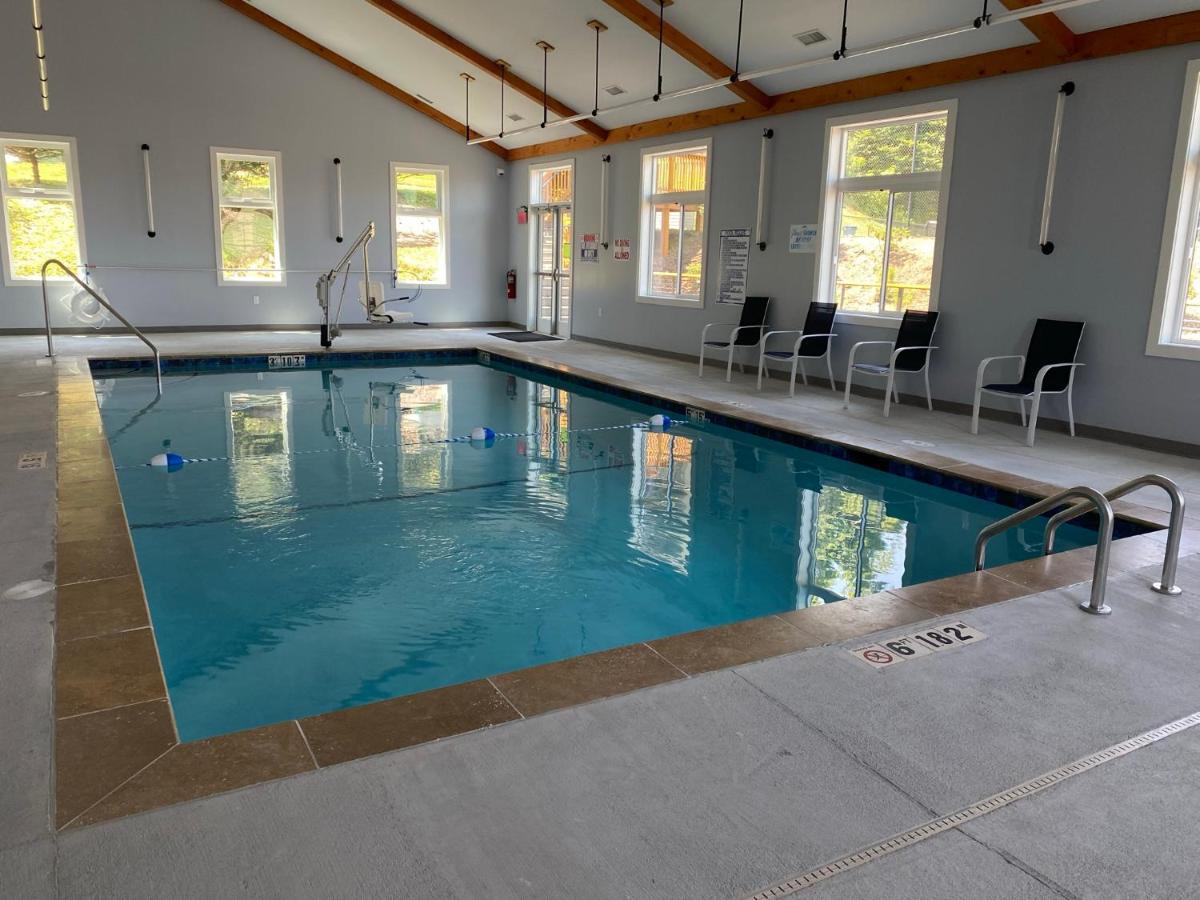 Appresski - 5 Bed Ski In Ski Out - 50 Steps To Ski Sugar Mountain Slopes Exterior photo
